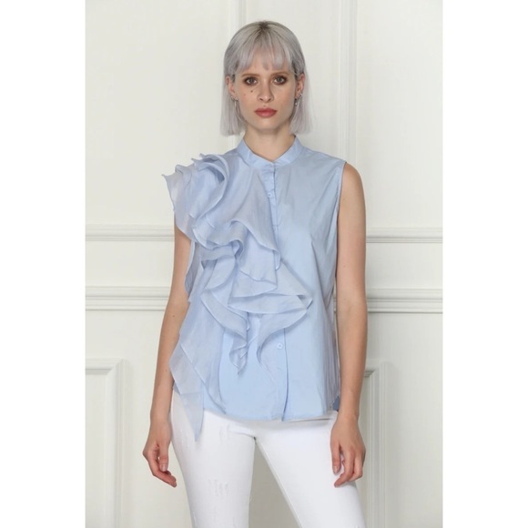 ZERO DEGREE CELSIUS RUFFLE SLEEVELESS SHIRT FEMININE PLAYFUL ELEGANT STATEMENT - Picture 1 of 10